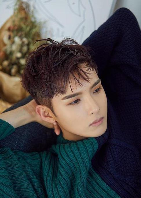 金厉旭父母背景,出身名门，父母背景揭秘