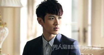 男明星失恋,揭秘男明星失恋后的蜕变之路